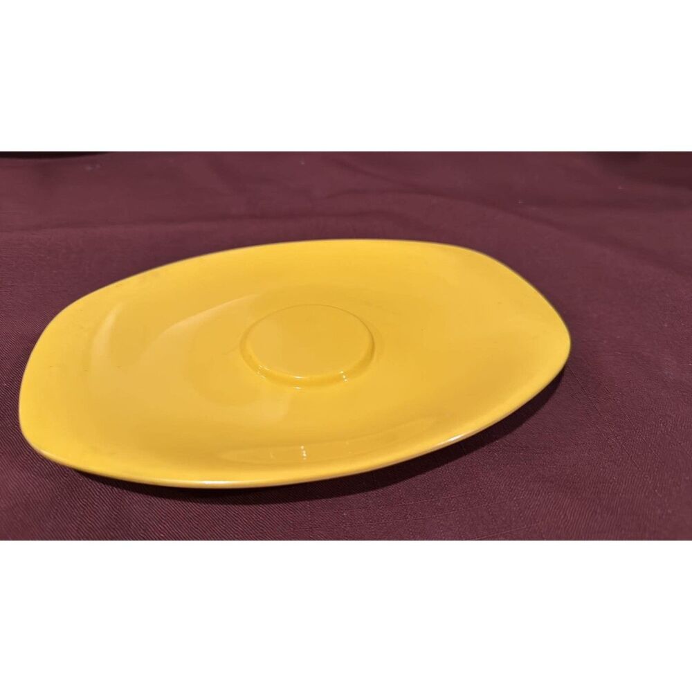 Oneida Premier oval Side Dish  Au Gratin Yellow